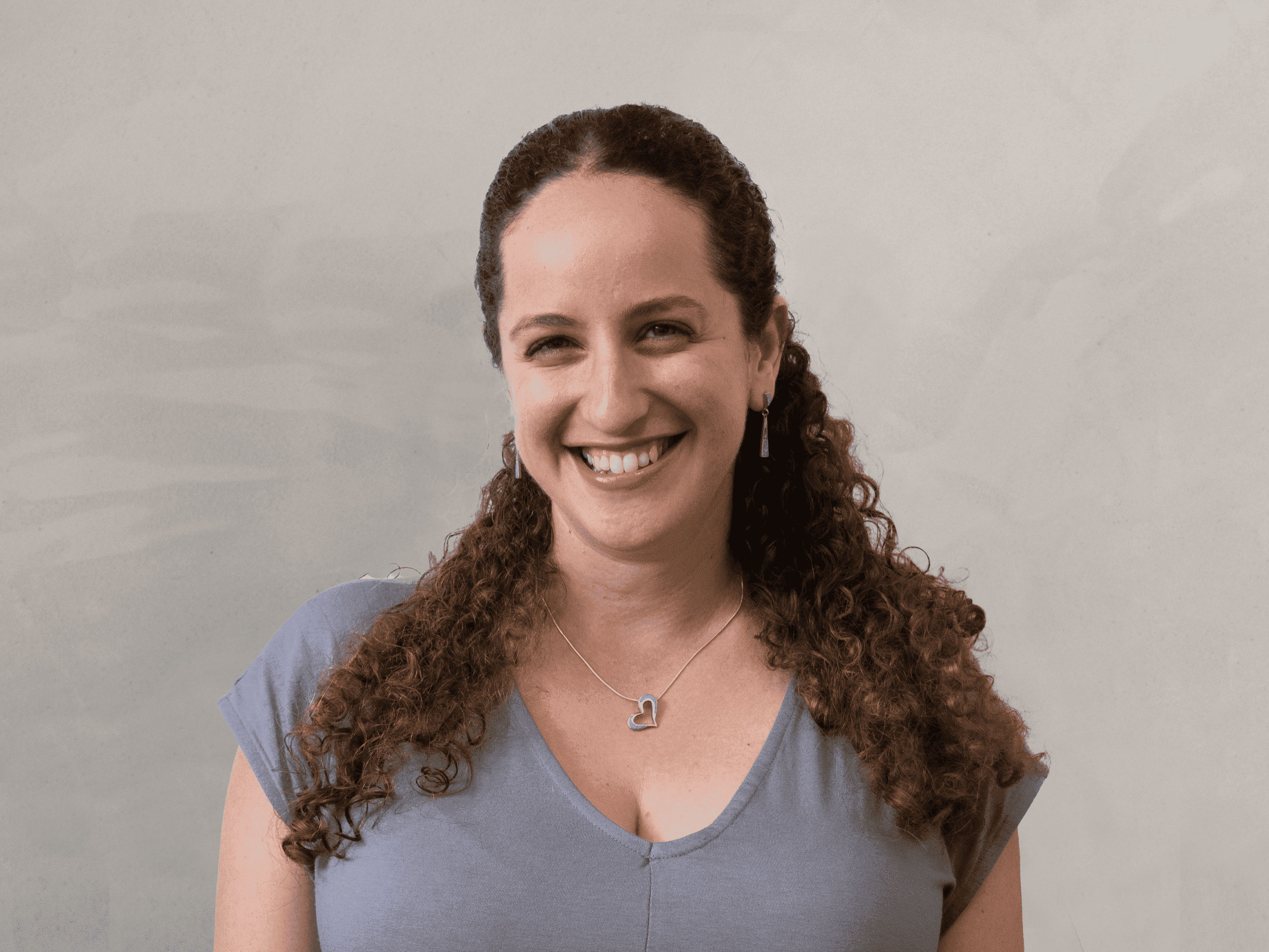 דניאלה, ראש תחום מחוננים ובתי ספר במכון נועם